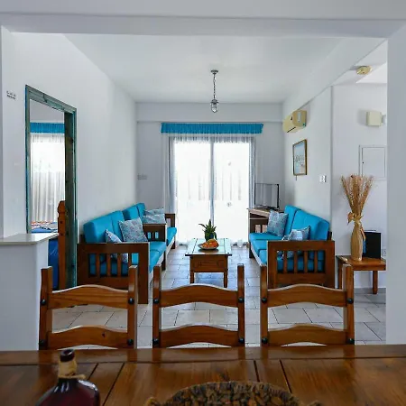 Villa Azzurro Holiday Villas