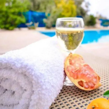 Villa Azzurro Holiday Villas Peyia